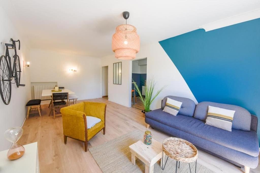 Charmant Logement Plein Pied Au Coeur Du Village Castelculier Eksteriør bilde